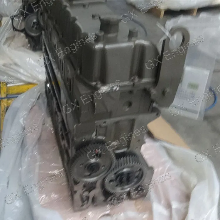 Yuchai YC6L270-33 diesel engine
